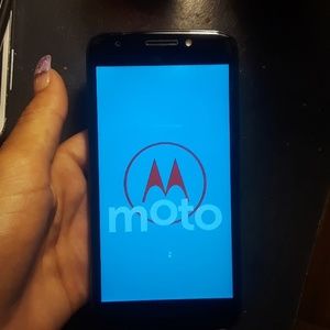 Sprint Cell phone motoE 4